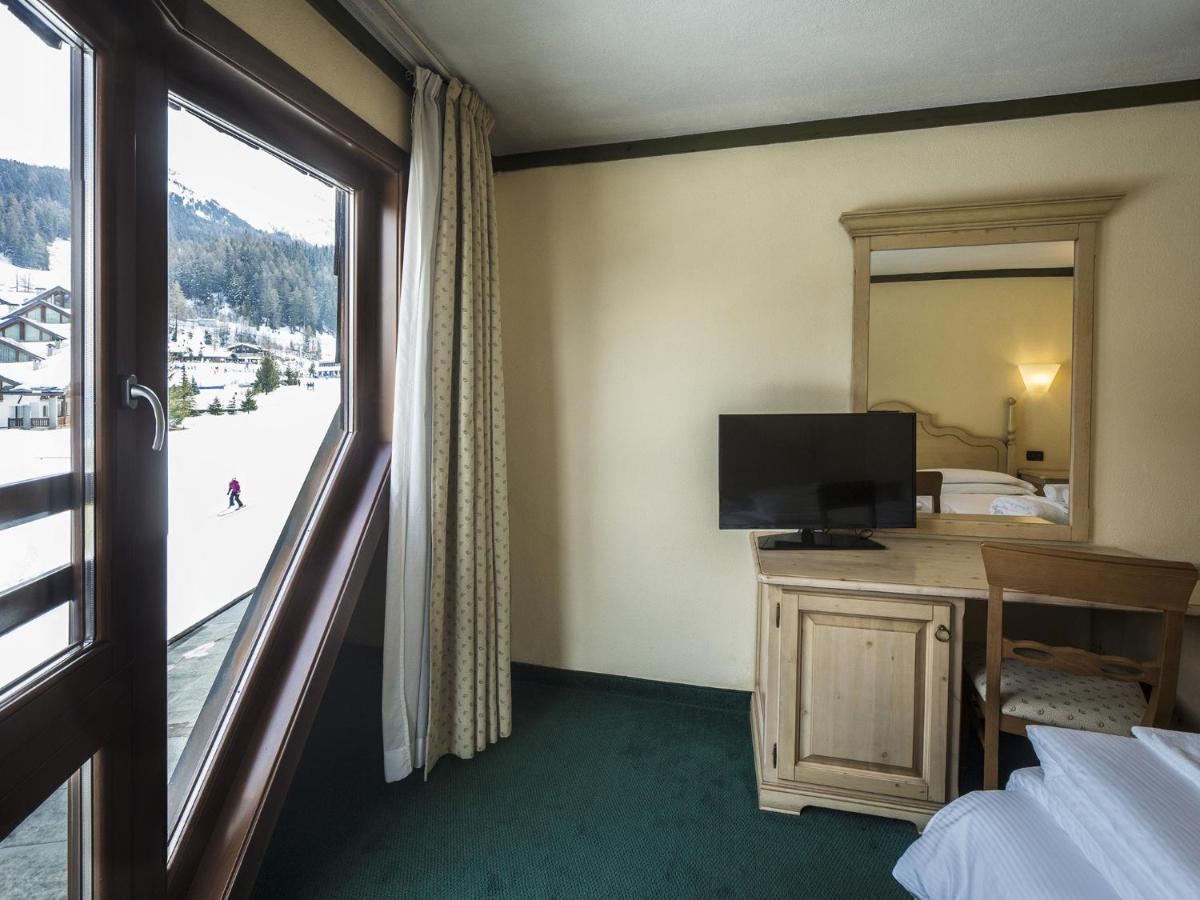 Th Pila Hotel Pila  Buitenkant foto