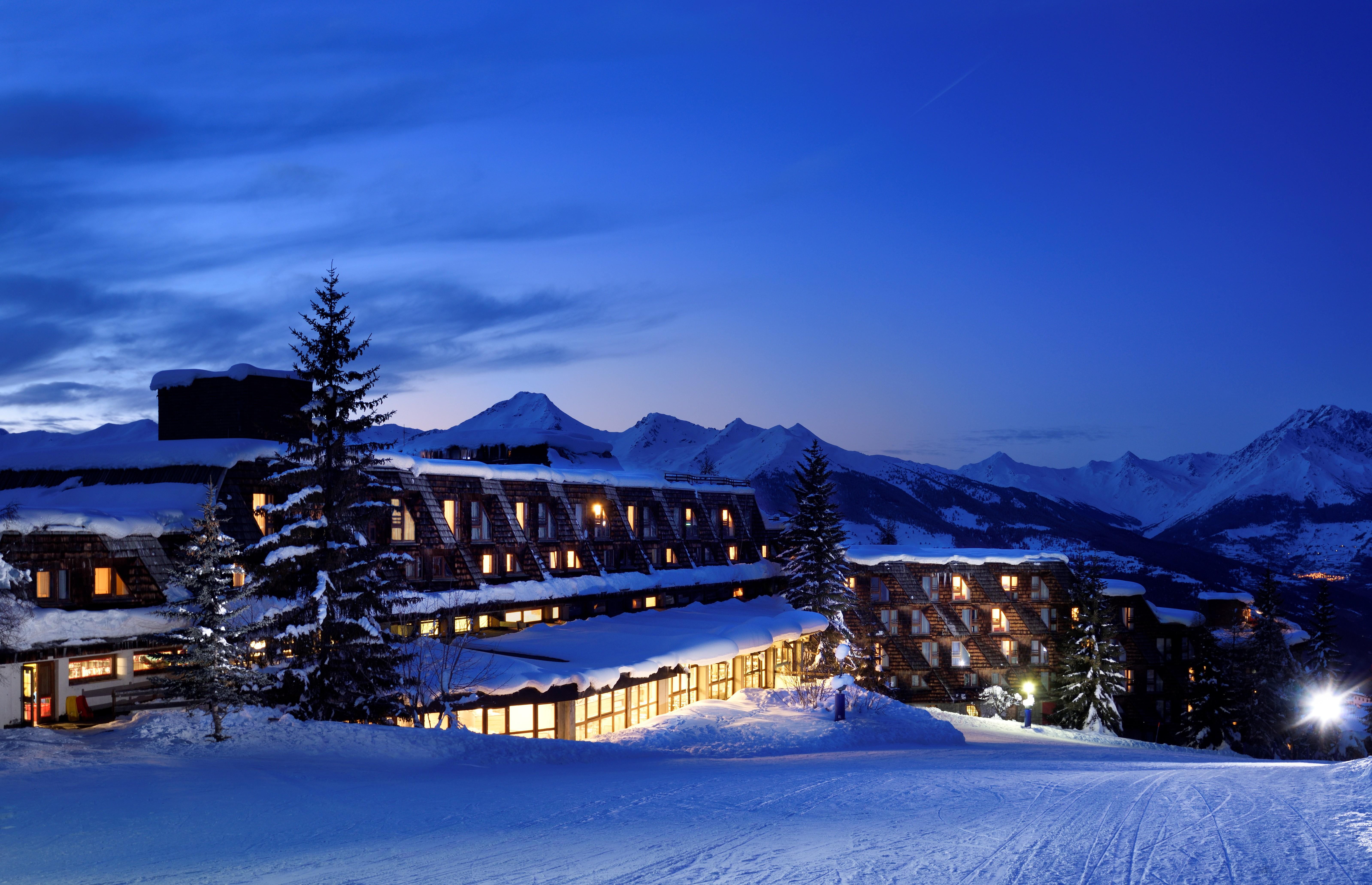 Th Pila Hotel Pila  Buitenkant foto